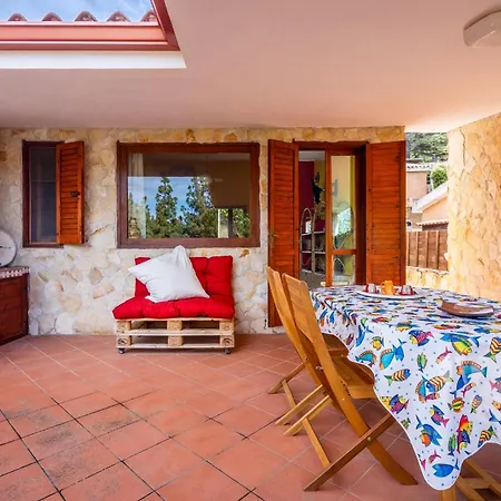 Villa Guesthost - Florilla With Sea View Terrace *