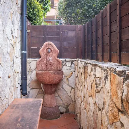 Guesthost - Florilla With Sea View Terrace Villa *