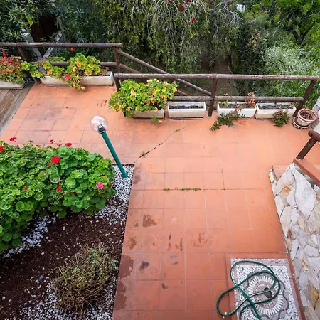 Guesthost - Florilla With Sea View Terrace