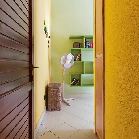Guesthost - Florilla With Sea View Terrace Villa